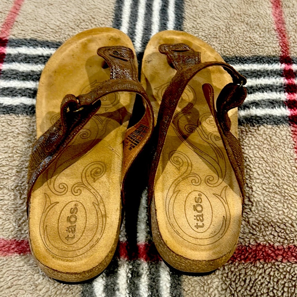 Taos
